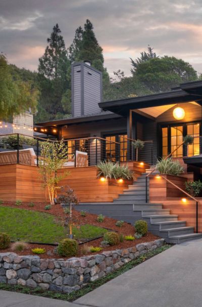 31 Modern & Contemporary Exterior House Design Ideas - Exterior House Design Ideas, Modern Contemporary Exterior, Industrial House Exterior, Contemporary Bungalow, Habbo Hotel, Exterior House Design, A Modern House, Contemporary Craftsman, Contemporary House Exterior