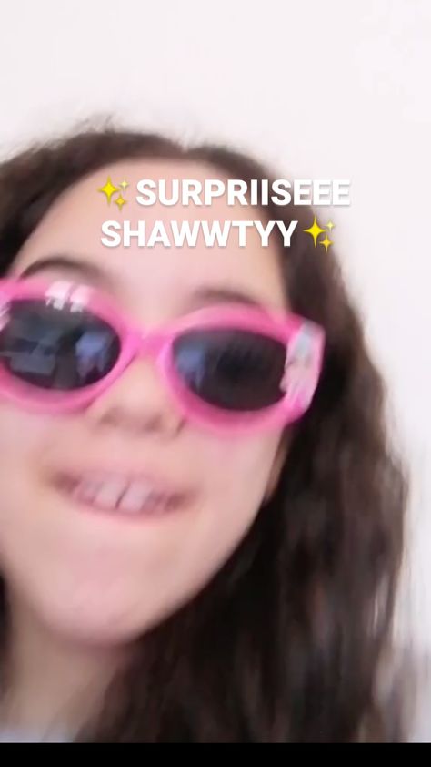 Surprise Meme Funny, Surprise Shawty, Surprise Meme, Fun Pictures, Reaction Images, A Meme, Favorite Person, Cool Pictures, Queen