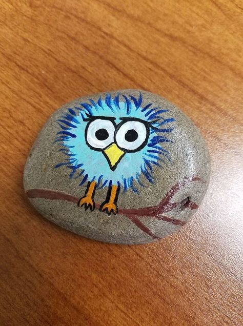 Stone Drawing, Rock Painting Tutorial, Painted Rock Animals, Art Pierre, Painted Rocks Kids, Painted Rocks Craft, Painted Rocks Diy, Rock Painting Ideas Easy, Rock Painting Patterns