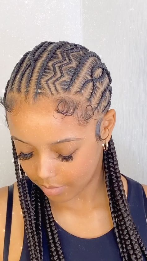 Cornrows With Designs Black Women, Kids Stitch Braids Cornrows, Hairstyles Straight Back Braids, Feeder Braids With Designs, Straight Back Natural Hair, Cornrows Braids With Designs, Small Straight Back Braids With Design, Designer Cornrows Braids, Stitch Braids With Design Long