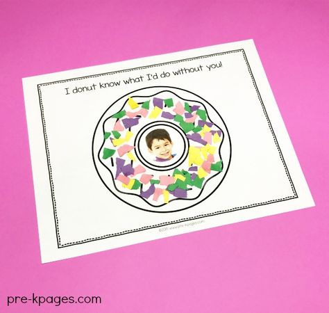 Donuts With Dad, Donut Craft, Prek Ideas, Dad Crafts, Diy Mother's Day Crafts, Fathers Day Art, Father's Day Activities, Spring Preschool, Preschool Class