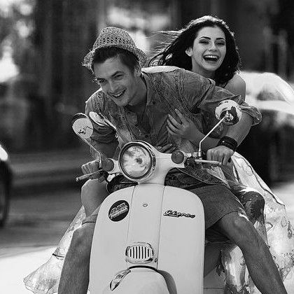 Vespa Tattoo, Pandaren Monk, Motorcycle Couple Pictures, Vespa Px 200, Couples Vintage, Vespa 125, Vespa Lx, Motorcycle Couple, Vintage Vespa