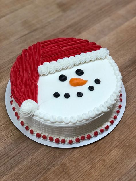 Cake Christmas Ideas, Christmas Cakes Ideas Easy, Birthday Cakes Christmas, Xmas Cakes Ideas, Cake Design For Christmas, Christmas Cakes Simple, Chrismass Decore Ideas Cake, Cute Christmas Cake Ideas Easy, Cake Ideas For Christmas