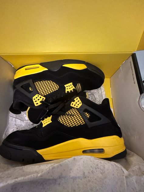 Shoes for sell Shoes Jordan 4s, Jordan 4 Retro Thunder, Yellow Thunder, Jordan Retro 2, Jordan 4 Red, Jordan 4’s, Jordan Retro 6, Snack Gift, Jordan Shoes Retro