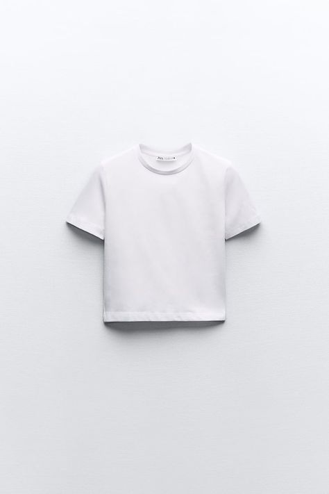 Zara Portugal, Studio Nicholson, Kids Perfume, Crop T Shirt, Zara Top, Zara White, Cropped T Shirt, Pet Home, White Crop