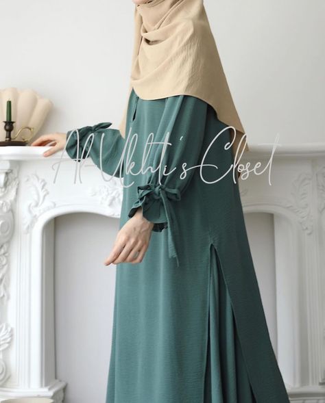 **Product Description:** Step into sophistication with our Modest Wear Top and Skirt Set, accompanied by a matching hijab, all crafted from luxurious heavy imported crush fabric. This set is designed for the modern woman who values elegance, comfort, and modesty in her wardrobe. The top features a relaxed fit that drapes gracefully, providing both style and ease of movement. Its modest cut ensures full coverage while allowing for effortless layering or wearing on its own. Paired perfectly w... Crush Fabric, Top And Skirt Set, Modest Wear, Top And Skirt, All Craft, Modern Woman, The Modern, Skirt Set, Layering