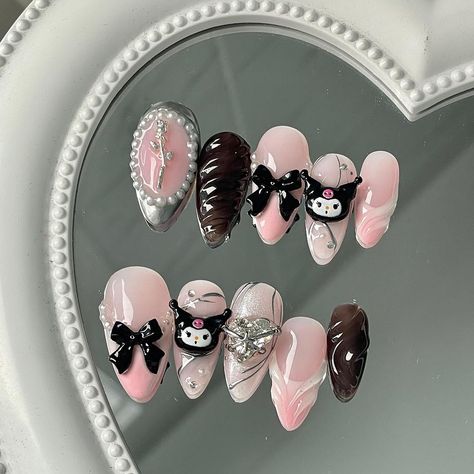 Press On Nails Australia | Custom Made To Order | 🖤 Kuromi Roses Set🖤 It’s time to bring Kuromi Back 👏🏻is hands down one of our fav designs of April ~ 20+ new designs have been uploaded… | Instagram Cute Nails Kuromi, Pink Kuromi Nails, Kuromi Press On Nails, Kuromi Almond Nails, Press On Nails Set, Kuromi Nails Simple, Kuromi Inspired Nails, Press On Nails Design Ideas, My Melody And Kuromi Nails