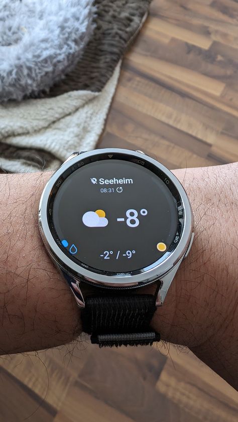 Samsung Galaxy Watch 6 Classic #samsung #samsunggalaxywatch6classic #wearos Samsung Galaxy Watch 6, Samsung Watch, Trendy Watches, Cargo Pants Outfit, Samsung Galaxy Watch, Retro Gaming, Pants Outfit, Smartwatch, Cargo Pants