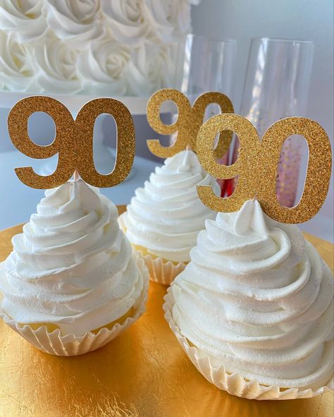 90th Birthday Ideas, 90th Birthday Decorations, Birthday Cupcake Toppers, 90th Birthday Gifts, Birthday Mom, Birthday Cupcake, Glitter Cardstock, 90th Birthday, Birthday Cupcakes