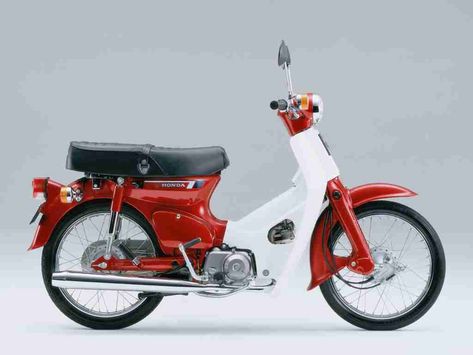 The indestructible Honda Cub C90 Honda, Honda C50, Honda 50, Vintage Honda Motorcycles, Best Motorbike, Honda C70, Honda Super Cub, Honda Cub, Japanese Motorcycle