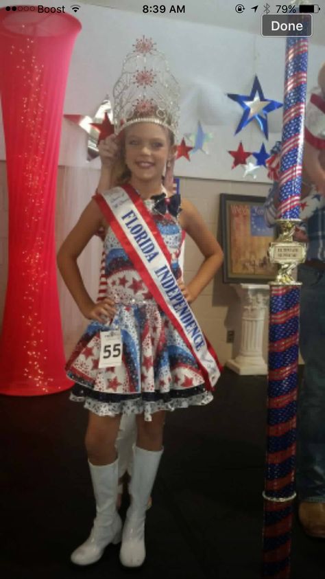 National Pageant Patriotic Casual Wear winner. Facebook:  Paulina's Pageant Designs Patriotic Pageant Wear, Pageant Casual Wear, Pageant Wear, Dresses Western, Pageant Dresses, Western Wear, Best Ideas, Harajuku, Halloween Costumes