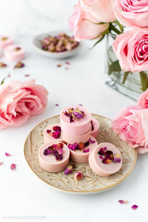 DIY Rose Soap – 3 Melt and Pour Soap Recipes Rose Soap Diy, Rose Soap Recipe, Melt And Pour Soap Recipes, Round Soap Molds, Easy Rose, Goats Milk Soap Base, Diy Soap Recipe, Mission Possible, Handmade Soap Recipes