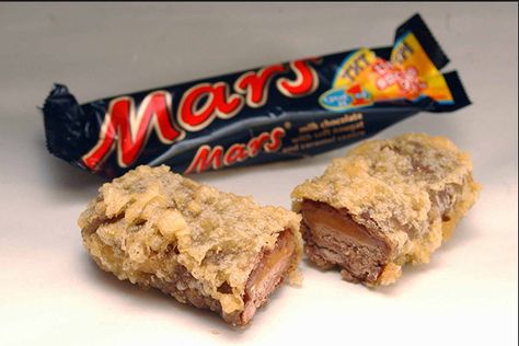 DONE! July 13, 2017. Love mars Bars but deep fried was kinda gross. Try a Deep Fried Mars Bar Deep Fried Mars Bar, Fried Mars Bar, Deep Fried Mars Bars, Mars Bars, Mars Bar, Unhealthy Snacks, Smosh, Awesome Food, Fish And Chips