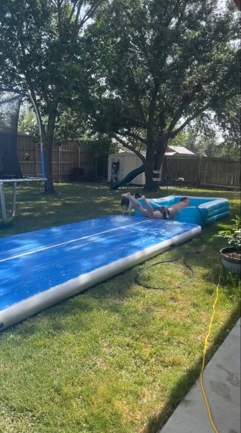 Slip N Slide Aesthetic, Slip N Slide Party, Water Slide Birthday Party Ideas, Diy Water Slide, Friend Group Summer, Girls Hangout, Summer Sleepover, Tumble Track, Slip N Slide