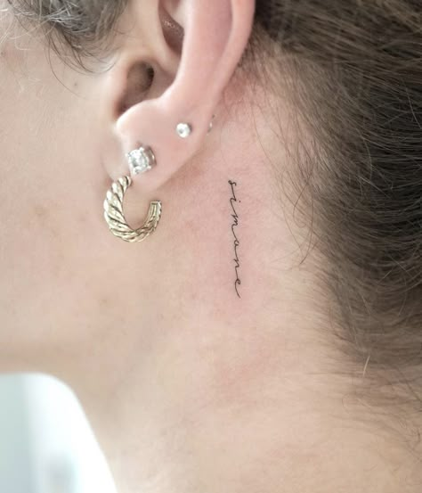 Side Tattoos Women, Side Neck Tattoo, Poem Art, Ear Tattoo Ideas, Ear Art, Writing Tattoos, Inspiration Tattoo, Side Tattoos, Beach Friends