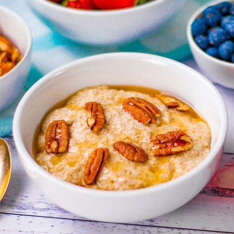 Best Keto Oatmeal / Porridge Substitute - Low Carb, Tasty & Healthy Keto Porridge, Low Carb Oatmeal, Keto Oatmeal, Best Keto Breakfast, Healthy Cereal Breakfast, Oatmeal Porridge, Sugar Free Maple Syrup, Porridge Recipes, Gluten Free Oatmeal