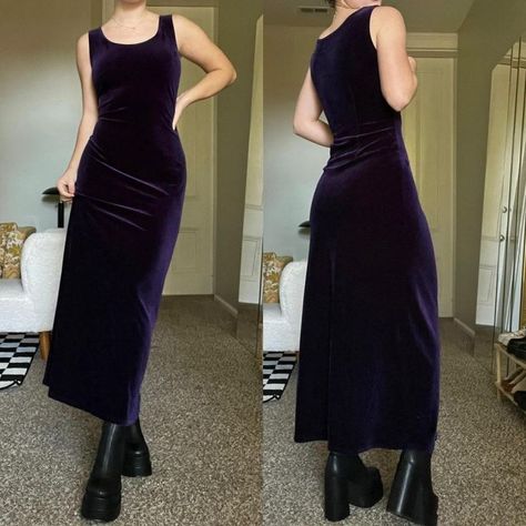 Red Velvet Dress Casual, Witchy Velvet Dress, 90s Velvet Maxi Dress, 90s Black Velvet Dress, Scoop Neck Maxi Dress, Purple Dress Velvet, Velvet Aesthetic Outfit, Velvet Purple Prom Dress, Purple Velvet Outfit