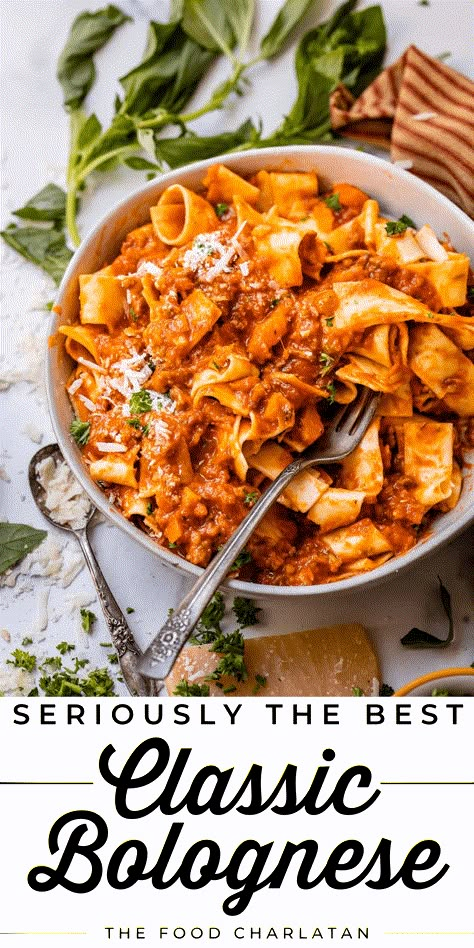 Bolognese Sauce Giada Recipe, Rich Bolognese Sauce, Bolognese Sauce With Cinnamon, Homemade Bolognese Sauce Italy, Bolognese Recipe Authentic, Homemade Italian Dinner, Beef Pasta Sauce Recipes, Vodka Sauce Recipe With Meat, Red Sauce Dishes