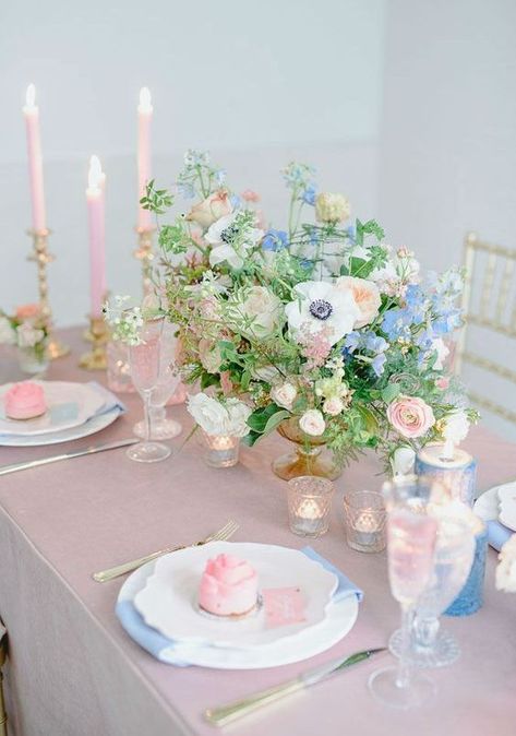 Pink And Blue Wedding, Pink Taper Candles, Blush Wedding Centerpieces, Blue And Blush Wedding, Deco Pastel, Blush Wedding Inspiration, Pink Tablecloth, Blue White Weddings, Pink Desserts