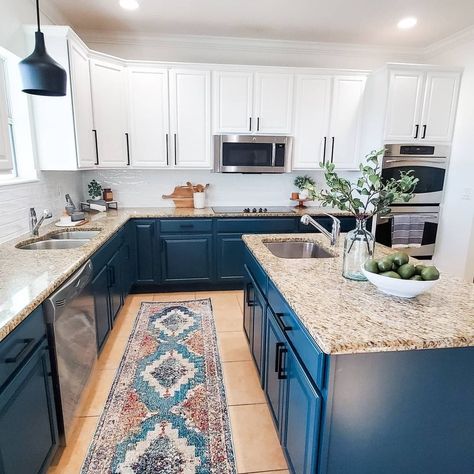 Maureen Gerrity on Instagram: “I love a challenge 😃 The goal in this kitchen was to create a more modern space that still allowed us to keep the counters and tile. I…” Dual Tone Cabinets, Hill Country Homes, Cabinets Kitchen, Kitchen Paint, I Love A, The Goal, Hill Country, Modern Spaces, Contemporary Kitchen