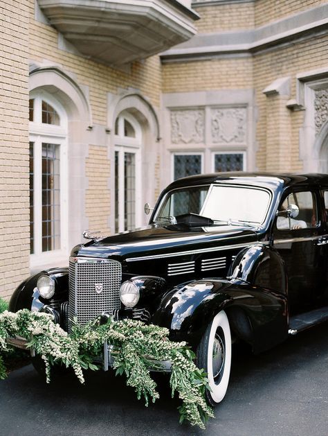 Sparrow House, Classic Car Wedding, Car Wedding, Classic Weddings, Vintage Car Wedding, Wedding Car Decorations, Wedding Send Off, Midwest Wedding, Wedding Exits