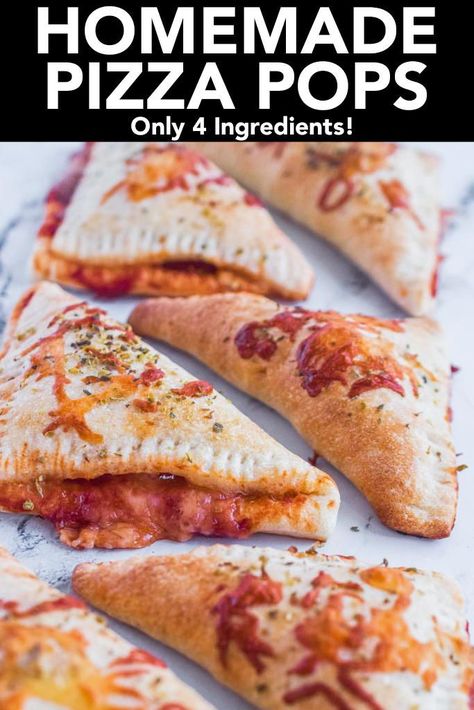 Homemade pizza pockets are a fun way to enjoy pizza at home! You only need four ingredients and 15 minutes to create this delicious recipe. Diy Pizza Pops, Folded Pizza, Easy Pizza Pockets, Pizza Pockets Homemade, Easy Pizza Pocket Recipes, Pepperoni Pizza Pockets, Easy Cheesy Homemade Pizza Pockets, Homemade Pizza Pockets, Pizza Pops