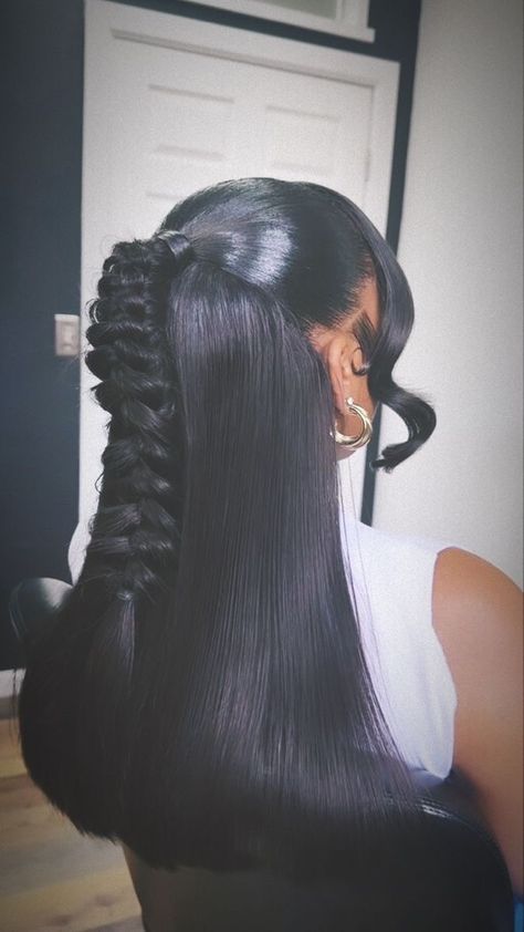 Sleek Ponytail Hairstyles, Birthday Hairstyles, Quick Weave Hairstyles, Hairstyle Inspo, Frontal Hairstyles, Pretty Braided Hairstyles, Slick Hairstyles, Hair Ponytail Styles, Dope Hairstyles