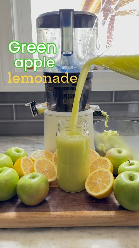 Green Apple Lemonade, Apple Lemonade, Health Juice Recipes, Clear Mucus, Healthy Juicer Recipes, Kids Juice, Drink Recipes Nonalcoholic, Juicer Recipes, Healthy Drinks Smoothies