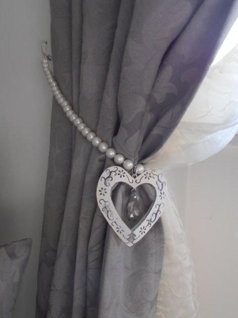 Decorative curtain tieback faux pearls by MilanChicChandeliers Tying Curtains, Fancy Curtains, Modern Tv Units, Modern French Country, Curtain Tiebacks, Shabby Chic Bedrooms, Modern French, Curtain Ties, Beaded Curtains