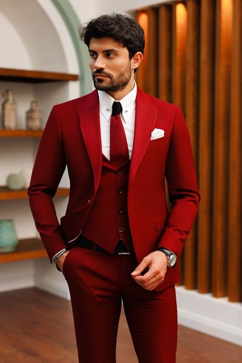 Red Mens Suit, Red Wedding Suit, Red Groomsmen, Blazer Waistcoat, Best Suits For Men, Grooms Suit, Single Breasted Suit, Suit Stores, Slim Fit Suit Men