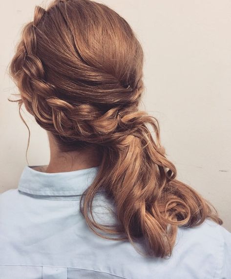 Side-Sweep Dutch Braid Hairstyles Side Swept, Swept Hairstyles, Hairstyle Bridesmaid, Side Swept Braid, Bridesmaid Hair Side, Straight Wavy Hair, Side Swept Curls, Side Swept Hairstyles, Side Hairstyles