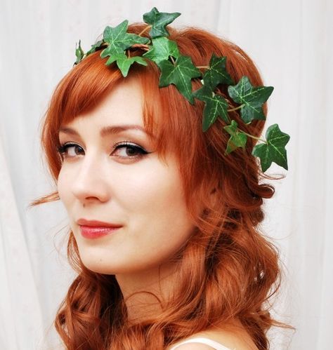 Ivy Hair Piece, Ivy Flower Crown, Leaf Crown Diy, Ivy Headpiece, Ivy Accessories, Leaves Crown, Ivy Crown, Ivy Cosplay, Boho Bachelorette