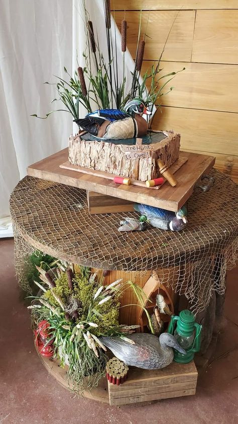 Duck Hunting Rehearsal Dinner, Grooms Cake Hunting And Fishing, Duck Hunting Grooms Cake, Duck Grooms Cake, Mallard Duck Cake, Hunting Baby Shower Ideas, Duck Hunting Wedding, Duck Hunting Cakes, Grooms Cake Hunting