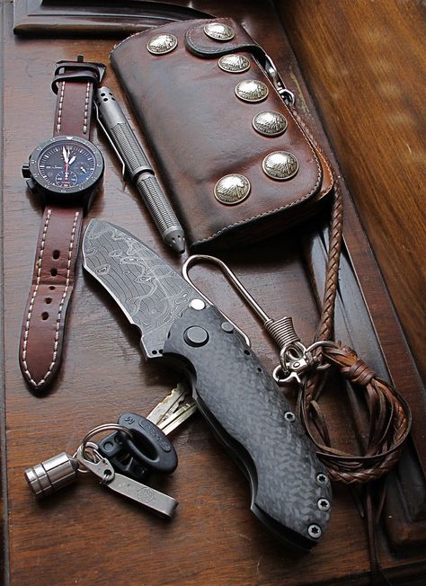 Pocket Dump, Edc Gear, Man Up, Everyday Carry, Tactical Gear, Leather Working, Just In Case, Gentleman, Cufflinks