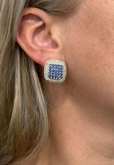 Modern Sapphire and Diamond Earrings Vintage Sapphire Earrings, Sapphire And Diamond Earrings, Earrings Art Deco, Vintage Sapphire, Earrings Art, Earrings Antique, Orange Sapphire, Sapphire Earrings, Modern Earrings