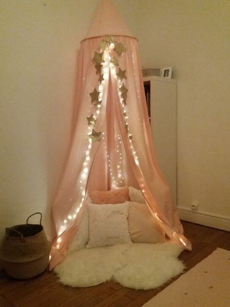 Canopy Floor Bed, Corner Bed Canopy, Room Decorations Ideas, Colourful Room, Room Lights Decor, Lil Space, Girls Room Diy, Tiny Bedroom Design, Colorful Room Decor