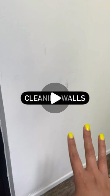 Vanesa Amaro on Instagram: "For more cleaning hacks, follow ⬇️ @vanesa_amaro_ • What do you use to clean your walls? • • #clean #wall #paint #trending" Diy Wall Cleaner Solution, Wall Cleaning Solution, Wall Cleaning Hacks, Clean Your Walls, Wall Cleaner, Wall Cleaning, Cleaning Walls, Wall Paint, White Walls