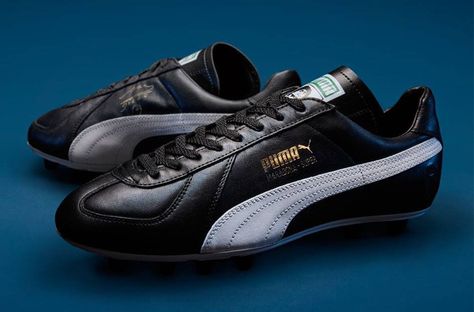 PUMA Releases the Smashing "Maradona Super" Puma Football Boots, Puma Boots, Puma King, Puma Football, Soccer Boots, Vintage Sportswear, Retro Football, Nike Football, Football Shoes