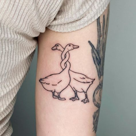 🦐 Kat 🦐 (@happyfishhead) posted on Instagram • Apr 4, 2021 at 4:09pm UTC Goose Tattoo, Tattoos 2023, 2024 Tattoo, Two Lovers, Tattoo Portfolio, Japanese Tattoo Designs, Silly Goose, Hand Tattoos For Guys, Tattoo Cover-up