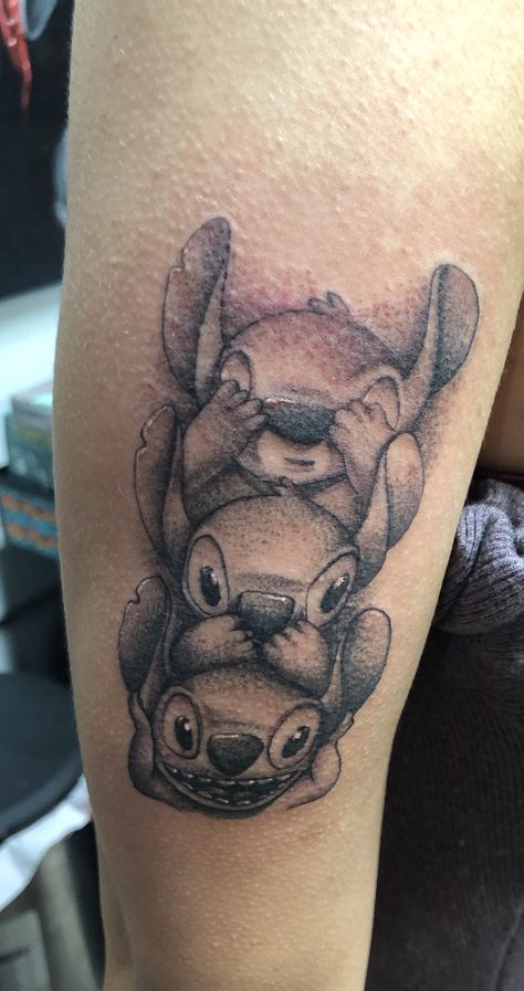 See no evil stitch Hear No Evil See No Evil Tattoo Cartoon, Hear No Evil See No Evil Tattoo Ideas, Evil Stitch, Hear No Evil See No Evil Tattoo, Diana Tattoo, Tattoo Artist Tips, Disney Stitch Tattoo, Voodoo Doll Tattoo, Tattoo Disney