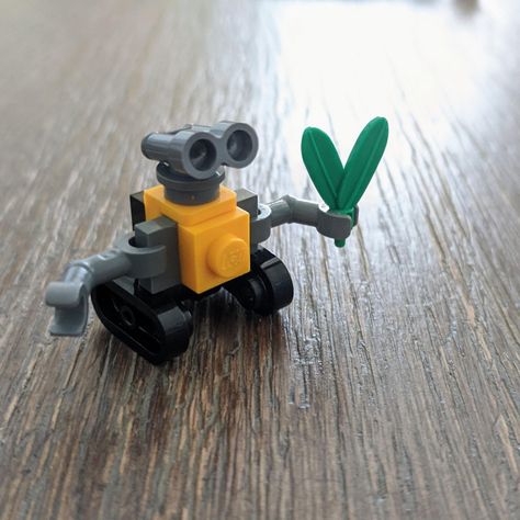 Cute Small Lego Builds, Aesthetic Lego Ideas Easy, Cute Lego Ideas Aesthetic, Lego Astetic, Things To Make Out Of Legos, Lego Ideas Easy, Small Lego Ideas, Simple Lego Creations, Mini Lego Ideas