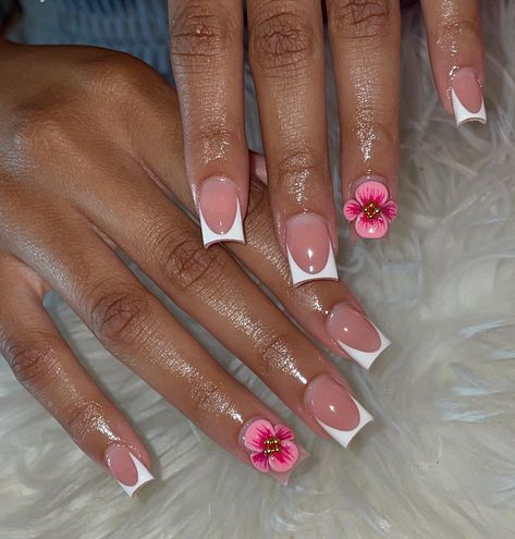 863 𝑵𝑨𝑰𝑳 𝑻𝑬𝑪𝑯𝑵𝑰𝑪𝑰𝑨𝑵 🌴 | summer ready 😍 #whitetips #frenchies #nailsnailsnails #nails #nailsart #nailsoftheday #lakeland #lakelandflorida #lakelandnails… | Instagram Acrylic Toe Nails, Hard Nails, Girly Acrylic Nails, Stiletto Nails Designs, Short Square Acrylic Nails, Amanda Bynes, Acrylic Nails Coffin Pink, Unique Acrylic Nails, Acrylic Nails Coffin Short