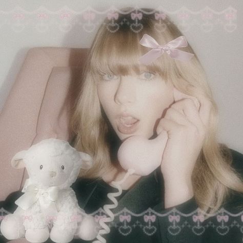 taylorslayzz💕🌸 Taylor Swift Coquette, Spelling For Kids, Real Queens, Best Profile Pictures, All About Taylor Swift, The 3 Kings, Taylor Swift Wallpaper, Swift 3, Aesthetic Colors