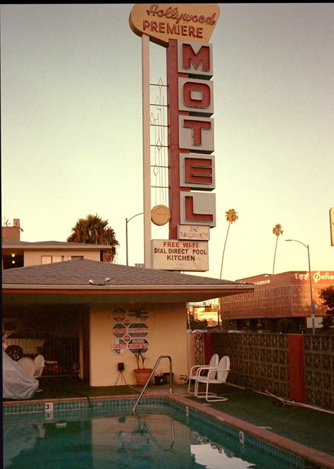 Paradise Aesthetic, Vintage Americana Aesthetic, Love Lana Del Rey, Aesthetic Lana Del Rey, Hollywood Aesthetic, Americana Aesthetic, Lana Del Rey Vinyl, Fotografi Vintage, Hotel California