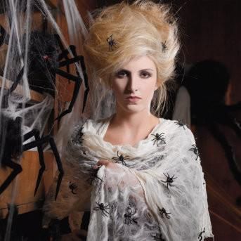 Creative Costume Ideas Martha Stewart Halloween, Spider Costume, Spider Queen, Adornos Halloween, Classic Halloween, Halloween 2014, Queen Costume, Halloween Time, Creative Costumes