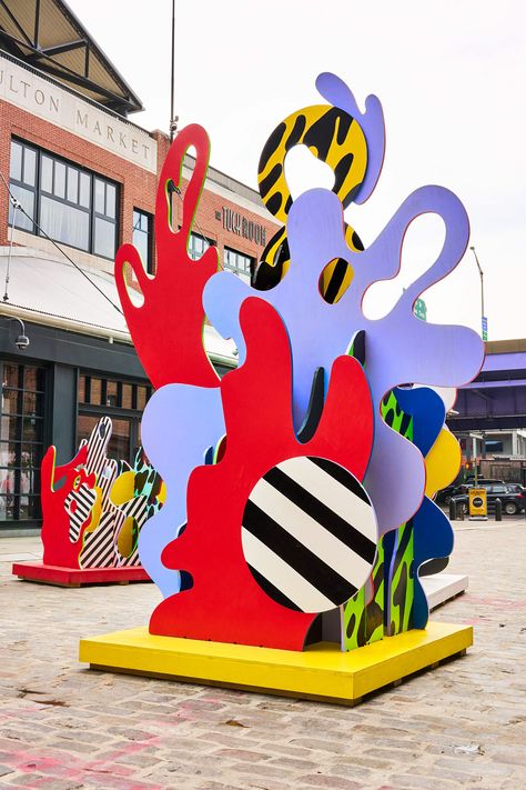 Seaport District Sea Sculptures on Behance Event Installation Ideas, Festival Photo Opportunity, Pop Art Installation, Art Installation Ideas, Pop Sculpture, Sculpture Pop Art, Colorful Art Installations, Installation Ideas, Sea Sculpture