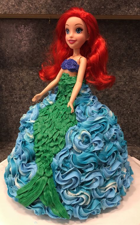 Ariel Barbie Cake, Ariel Cake Ideas, Ariel Doll Cake, Cake Ariel, Ariel Cake, Dolly Varden, Princess Cakes, Little Mermaid Cakes, Ariel Doll