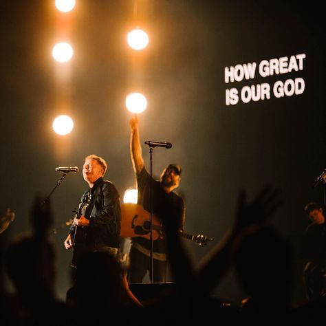 Hillsong Concert, Faith Board, Chris Tomlin, Hillsong United, Christian Things, Dream Concert, Thought Quotes, Deep Thought, Inspirational Bible Verses