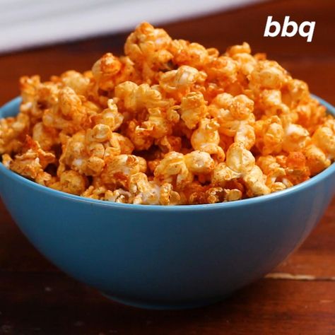 Popcorn Flavor Recipes, Popcorn Homemade, Bbq Popcorn, Flavored Popcorn Recipes, Homemade Caramel Popcorn, Best Popcorn, Snacks Appetizers, Popcorn Snacks, Popcorn Seasoning