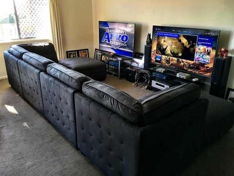 Small Game Room Ideas, Game Room Ideas Man Caves, Luxury Game Room, Room Ideas Men, Game Room Chairs, Gaming Lounge, Small Game Rooms, Video Game Rooms, Man Cave Home Bar